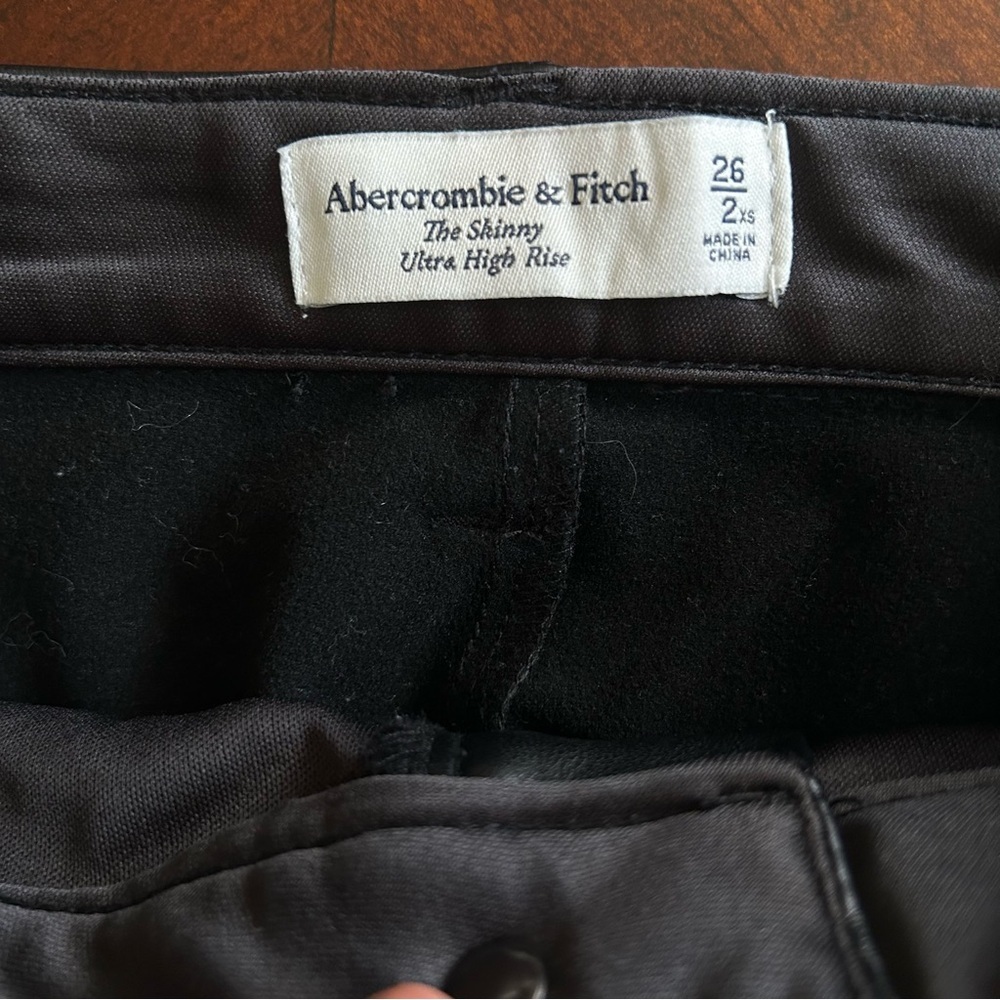 Abercrombie & Fitch | Ultra High Rise Skinny Faux Leather Pants - Picture 10 of 14